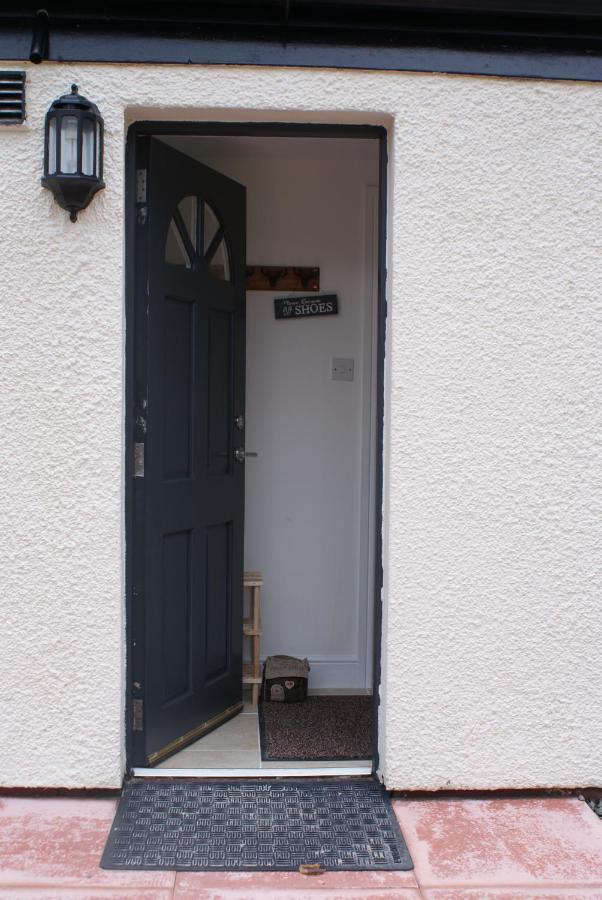 Lizzie'S Garden Cottage Портри Екстериор снимка
